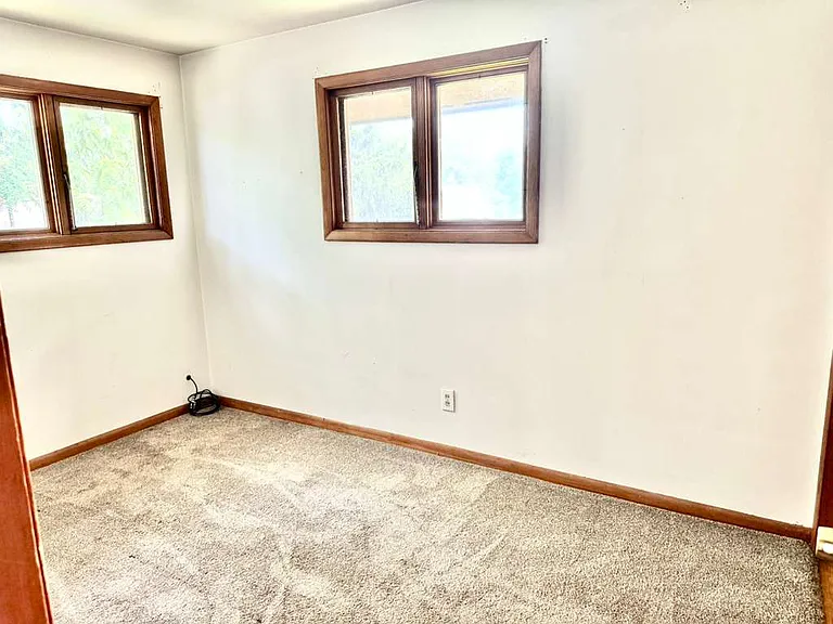 11221 McCracken Rd — Photo 12