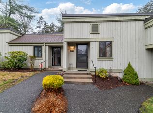 669 Heritage Vlg #B, Southbury, CT 06488