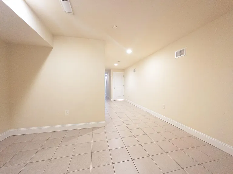 1913 N Gratz St #1 — Photo 16