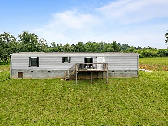 2nd image of 3636 Pine Run Rd