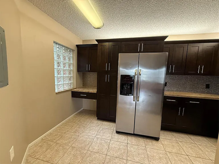 10790 NW 14th St #187 — Photo 5