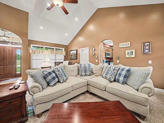 3rd image of 3990 Scipio Dr