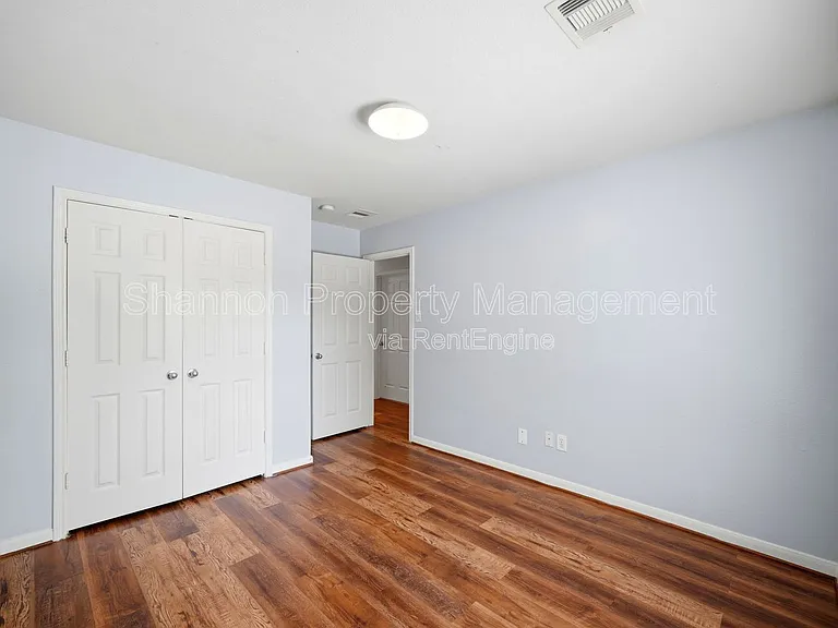 8010 Singing Sonnet Ln — Photo 15