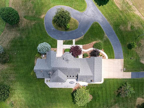 3rd image of 6190 Browns Lake Rd