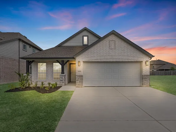 1711 Pecan Woods Ln, Conroe, TX 77301