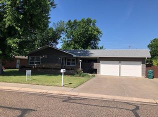 2120 Rose Ln, Liberal, KS 67901