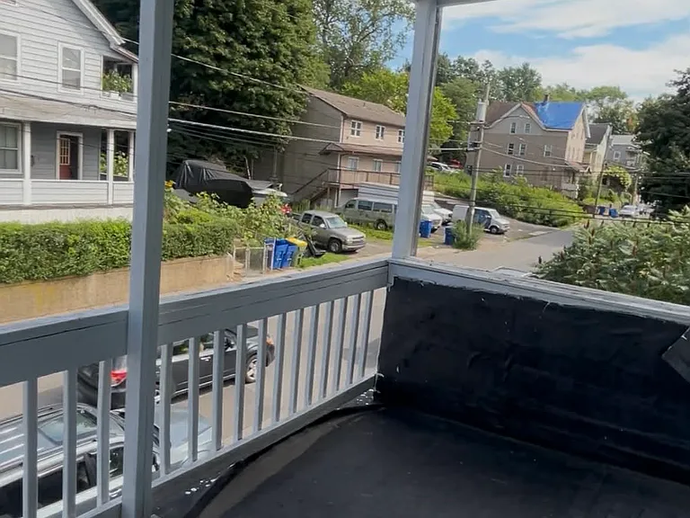 20 Lounsbury Ave — Photo 10
