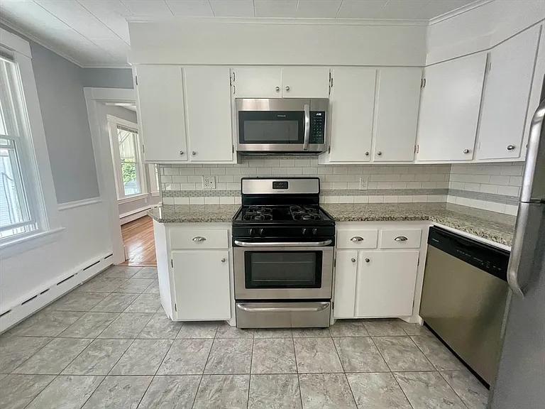 85 Warren Ave #2 — Photo 8