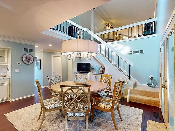4th image of 504 Concord Downs Cir #10