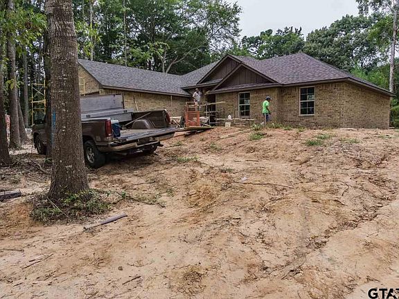 2nd image of 11946 Private Road 2244