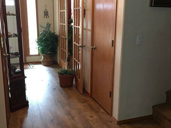 2nd image of 10319 NE 86th Ave