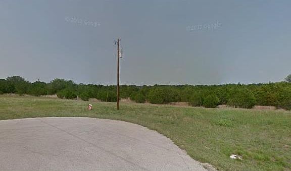 4th image of 101 Laura Ln