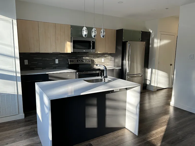 5623 Fenwick St #AYA405 — Photo 18