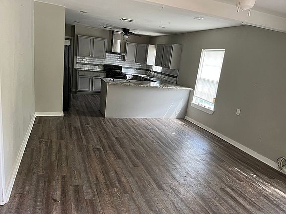 3rd image of 2131 Trice Ave