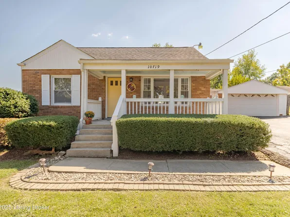 10719 Allen Dr, Fairdale, KY 40118