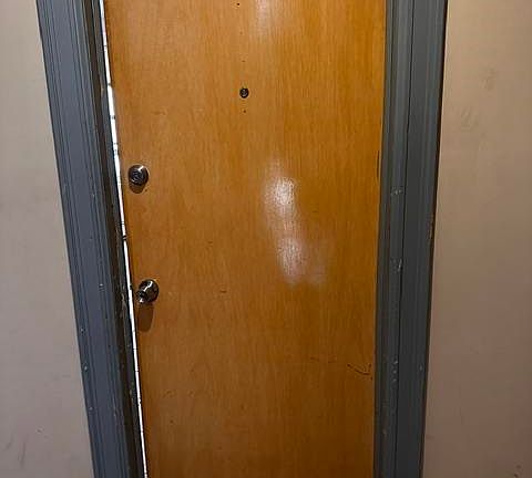 2nd image of 35-37 E 19th St