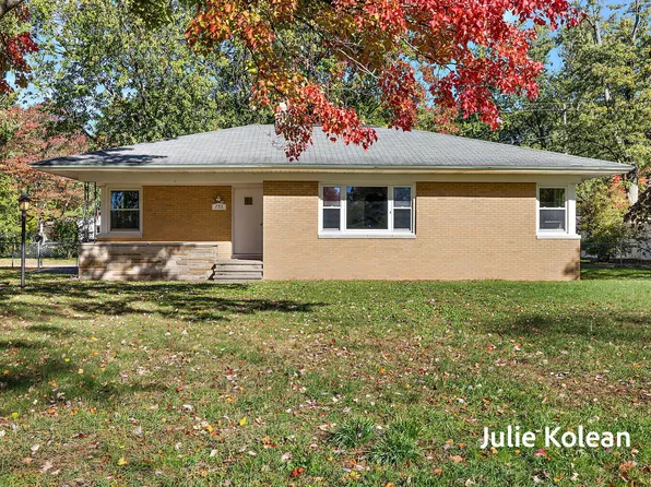 753 Summer St, Spring Lake, MI 49456