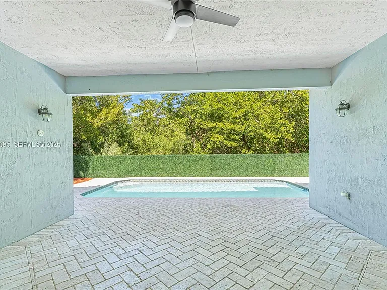 7551 SW 187th St — Photo 35