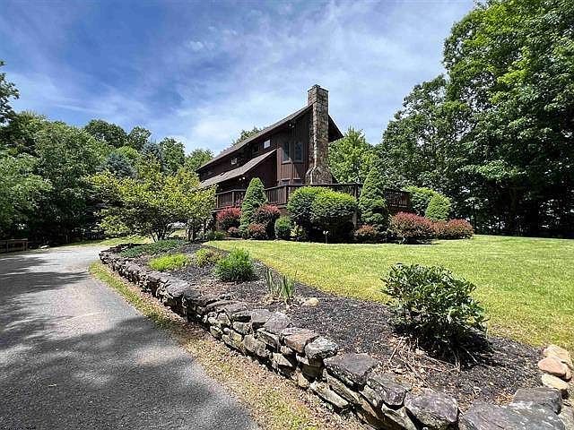 1st image of 417 Haddix Rd