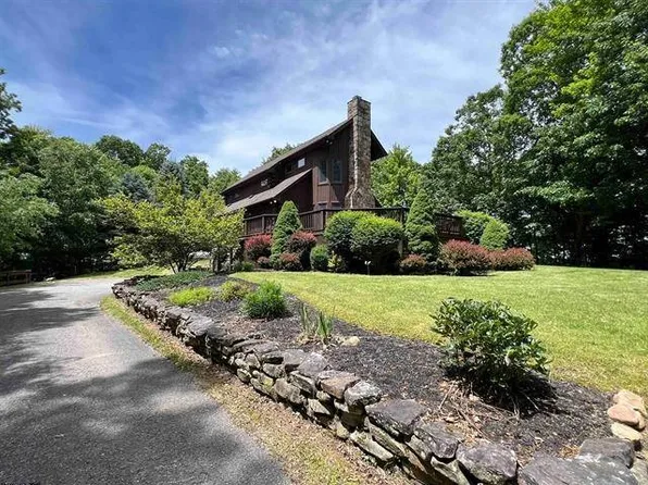 417 Haddix Rd, Elkins, WV 26241
