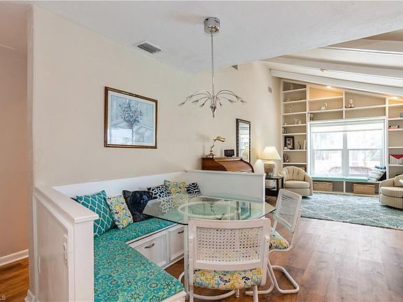 5th image of 9905 Treasure Cay LN