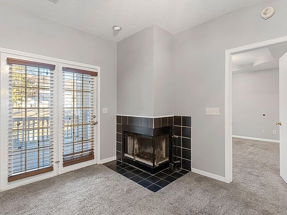 4th image of 280 Woodland Dr