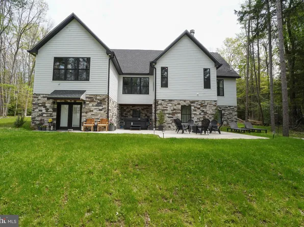 2045 Swallow Falls Rd, Oakland, MD 21550