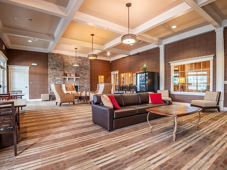 Reserve at Southpointe Apartment Homes — Photo 12
