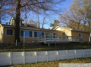 553 Lakeshore Dr NE, East Bethel, MN 55092