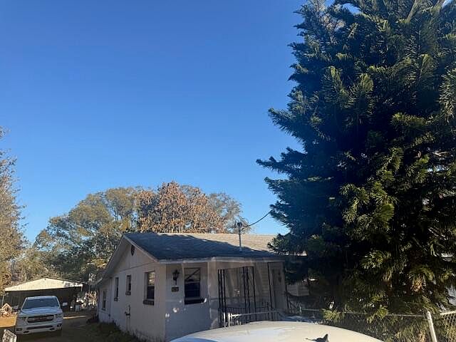 2nd image of 1813 Daniels Street
