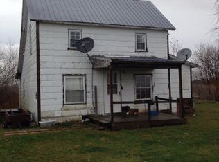 11923 E 3700 North Rd, Rossville, IL 60963