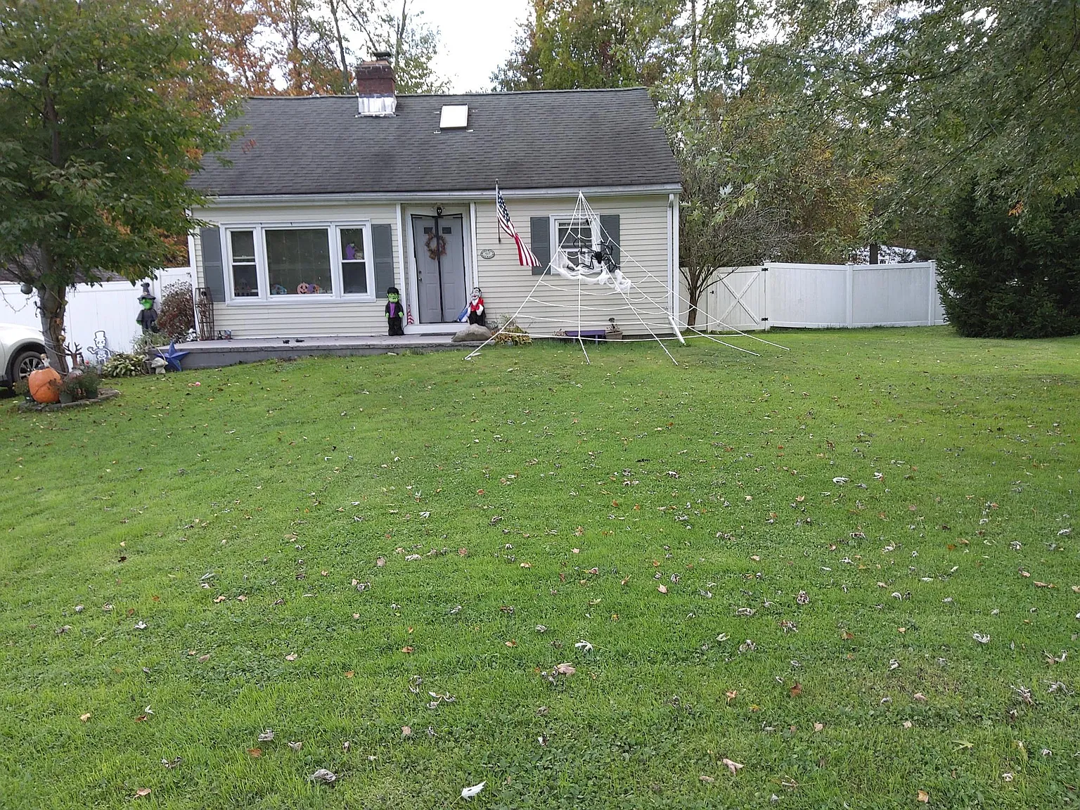 3 bed, 1000 sqft, $2,750 — Photo 3