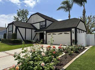 2353 Littleton Cir, Costa Mesa, CA 92626