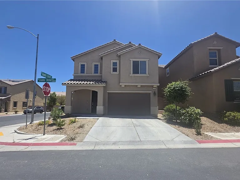 3385 Graceful Orchid St — Photo 1