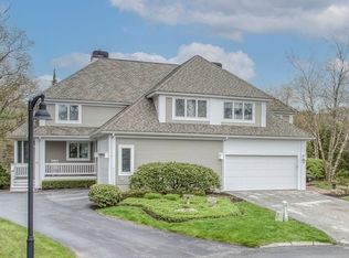 9 Wimbledon Ct, Ipswich, MA 01938