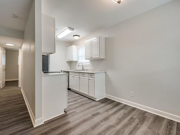 4th image of 1013 Gunnison St #4