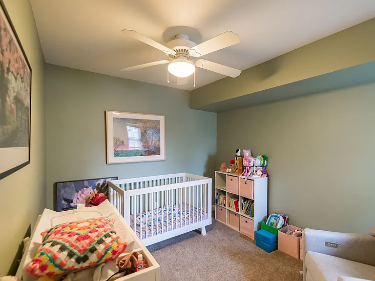2242 Christian St — Photo 21