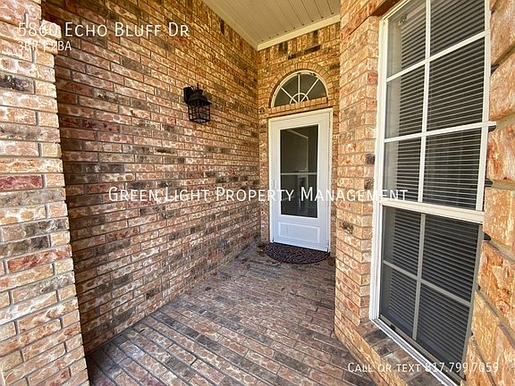 3rd image of 5860 Echo Bluff Dr