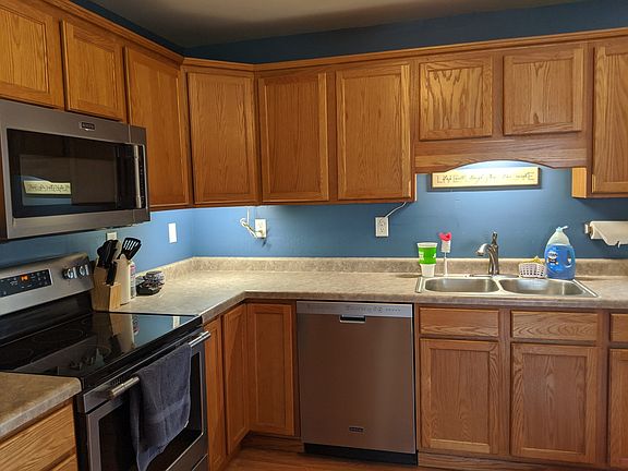4th image of 605 W Ash St