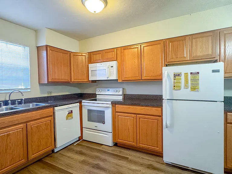 Greenbriar Garden Homes — Photo 28