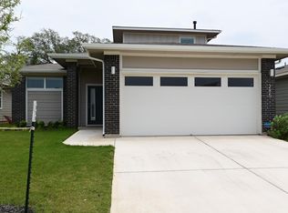 285 Centuryplant Rd, Leander, TX 78641
