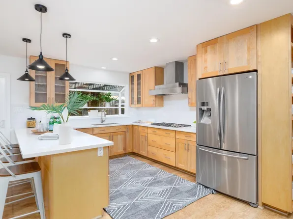 4070 Angeline Court, Santa Rosa, CA 95405