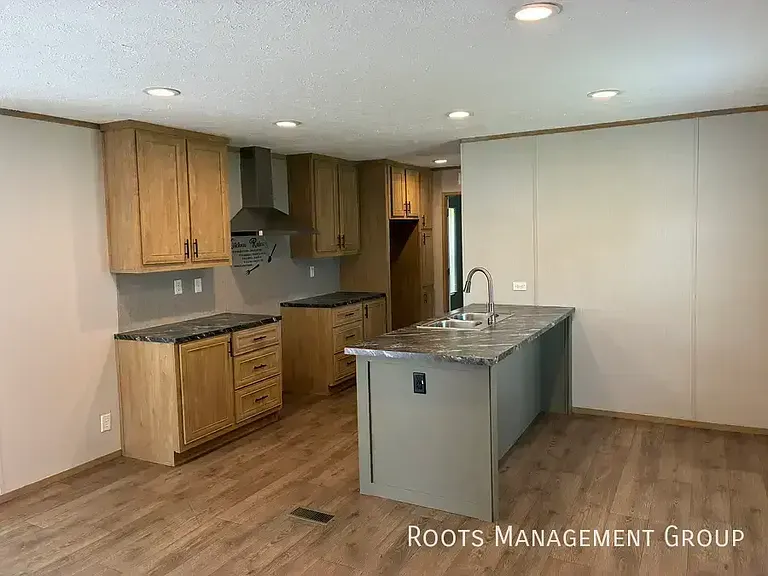 2621 Jeffersonville Rd #68 — Photo 3
