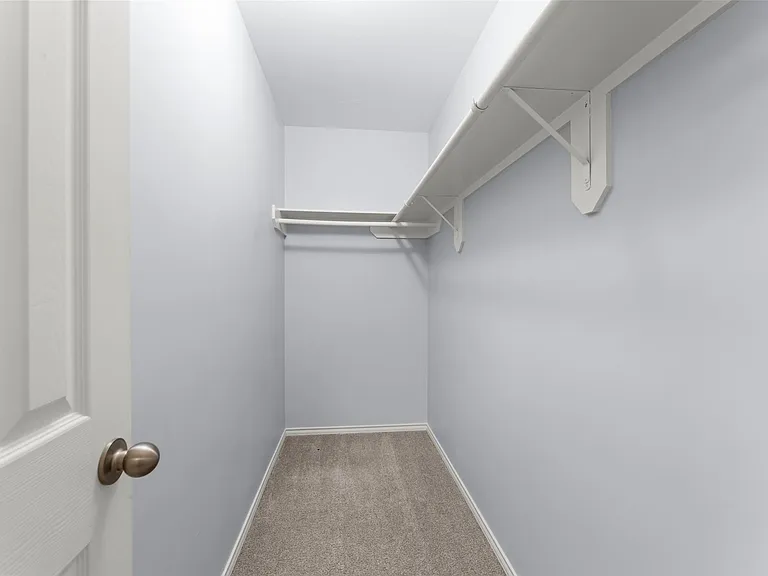 11745 Logan Ridge Dr — Photo 15