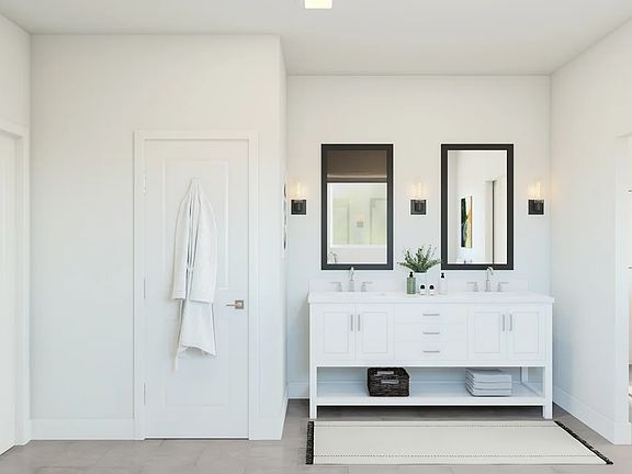 Primary bath with freestanding vanity