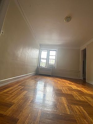 5th image of 78 Hawthorne St #Dd