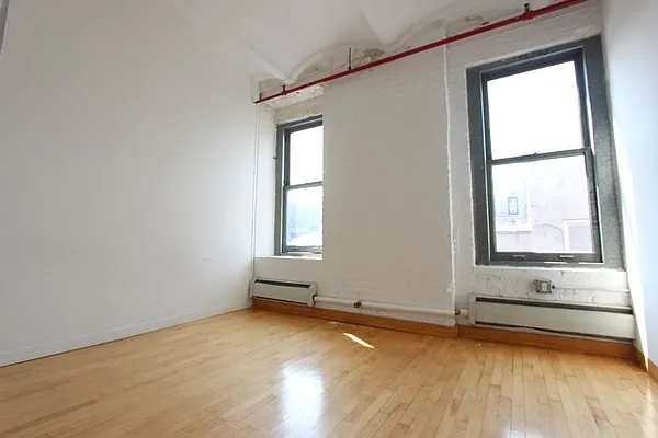 Rented by Dynamik Realty | media 17