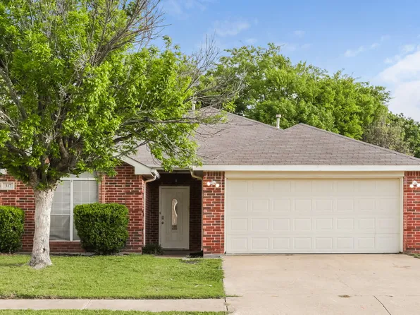 317 W Glen Meadow Dr, Glenn Heights, TX 75154
