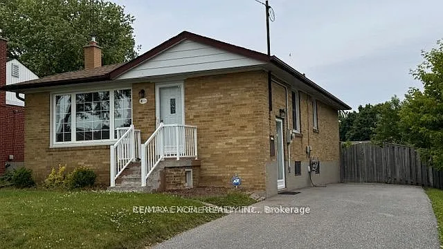 328 Jasper Ave — Photo 2