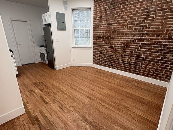 5th image of 229 E 96th St APT 2RW